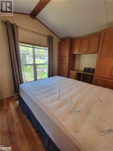 1082 Shamrock Marina Road, Severn Bridge, ON - Indoor Photo Showing Bedroom