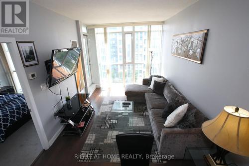 805 - 4099 Brickstone Mews W, Mississauga, ON - Indoor Photo Showing Other Room