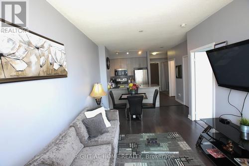 805 - 4099 Brickstone Mews W, Mississauga, ON - Indoor Photo Showing Living Room