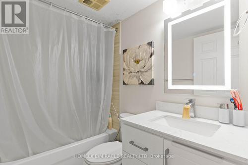 308 - 10 Malta Avenue, Brampton, ON - Indoor Photo Showing Bathroom