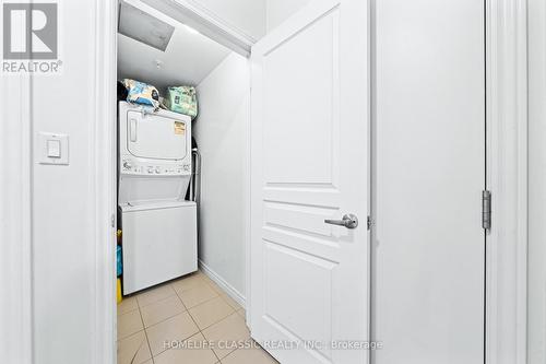 203 - 570 Lolita Gardens, Mississauga, ON - Indoor Photo Showing Laundry Room