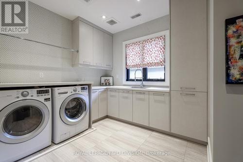 108 Mason Boulevard, Toronto, ON - Indoor Photo Showing Laundry Room