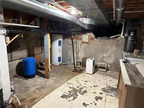 Swan River, Manitoba - Indoor Photo Showing Basement