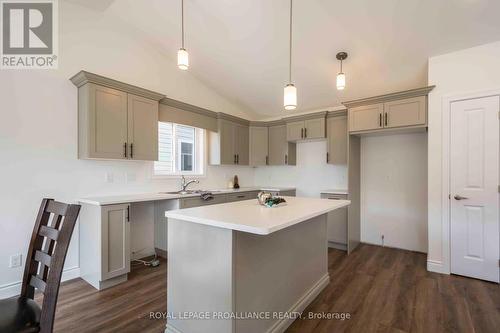 70 Stirling Crescent, Prince Edward County, ON - Indoor Photo Showing Kitchen