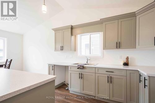 70 Stirling Crescent, Prince Edward County, ON - Indoor Photo Showing Kitchen