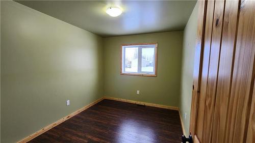 105 Mcnaughton Avenue, Brookdale, MB - Indoor Photo Showing Other Room