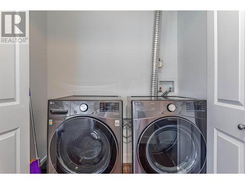 3211 Skyview Lane Unit# 510, West Kelowna, BC - Indoor Photo Showing Laundry Room