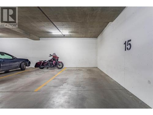 3211 Skyview Lane Unit# 510, West Kelowna, BC - Indoor Photo Showing Garage