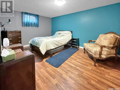 1000 Carlton Drive, Esterhazy, SK - Indoor Photo Showing Bedroom