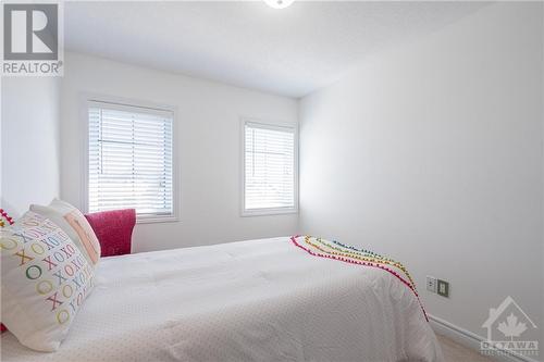 1147 B Longfields Drive, Ottawa, ON - Indoor Photo Showing Bedroom