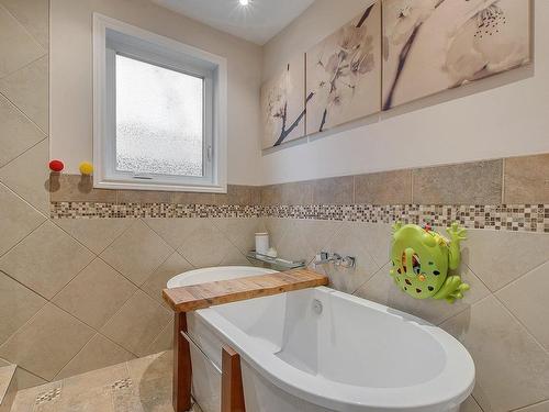 Bathroom - 13380 Rue Turcot, Mirabel, QC - Indoor Photo Showing Bathroom