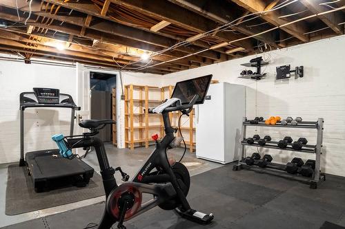 153 St. Clair Avenue, Hamilton, ON - Indoor Photo Showing Gym Room
