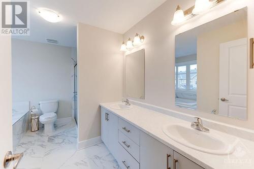 11 Pollock Drive, Carleton Place, ON - Indoor Photo Showing Bathroom
