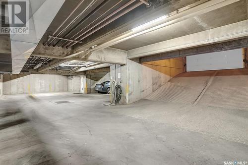 201 2315 Cornwall Street, Regina, SK - Indoor Photo Showing Garage