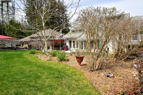 2572 Bayview Road, Blind Bay, BC - Outdoor