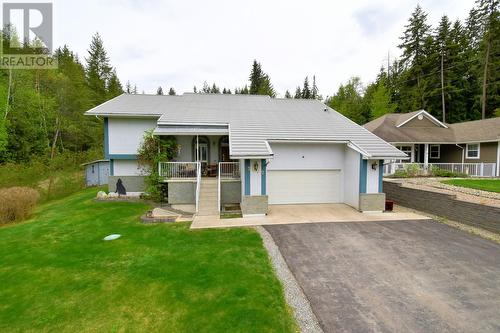 2572 Bayview Road, Blind Bay, BC - Outdoor With Deck Patio Veranda