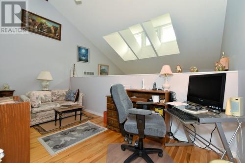 2572 Bayview Road, Blind Bay, BC - Indoor Photo Showing Office