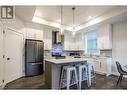 827 Fuller Avenue, Kelowna, BC  - Indoor Photo Showing Kitchen 