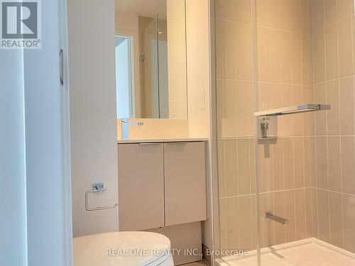 3807 - 3900 Confederation Parkway, Mississauga, ON - Indoor Photo Showing Bathroom