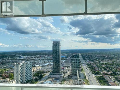 3807 - 3900 Confederation Parkway, Mississauga, ON -  With View