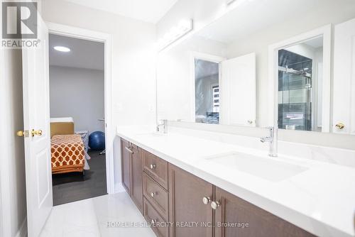 73 Pathway Drive, Brampton, ON - Indoor Photo Showing Bathroom