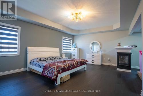 73 Pathway Drive, Brampton, ON - Indoor Photo Showing Bedroom