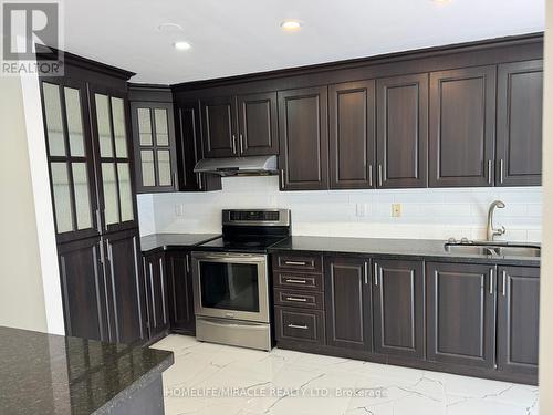 1 Riverbank Road, Brampton, ON - Indoor Photo Showing Kitchen With Double Sink