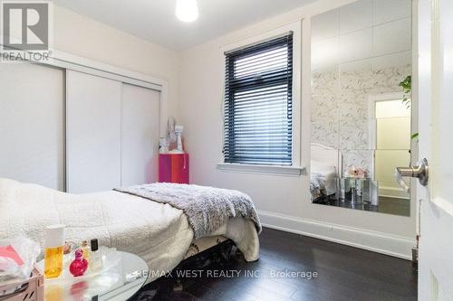 152 Dowling Avenue, Toronto, ON - Indoor Photo Showing Bedroom