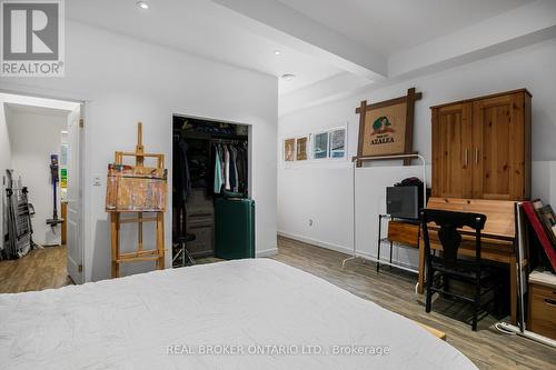 180 Bakery Lane, Gravenhurst, ON - Indoor Photo Showing Bedroom