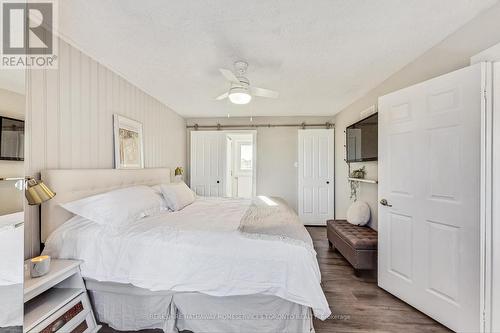 491 Jones Road, Hamilton, ON - Indoor Photo Showing Bedroom