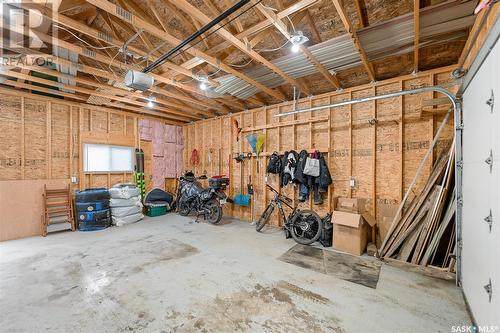 1713 11Th Avenue Nw, Moose Jaw, SK - Indoor Photo Showing Garage