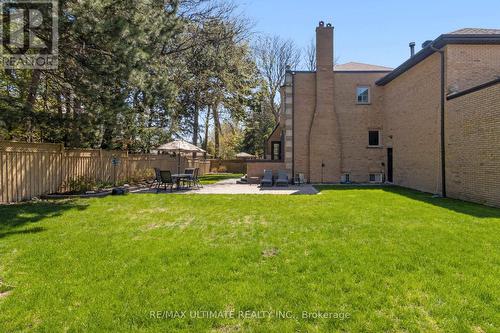 1 Versailles Court, Toronto, ON - Outdoor