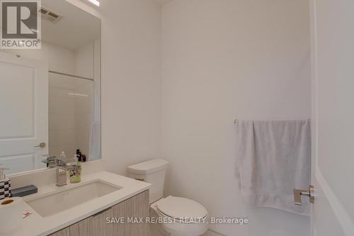 5504 - 395 Bloor Street E, Toronto, ON - Indoor Photo Showing Bathroom