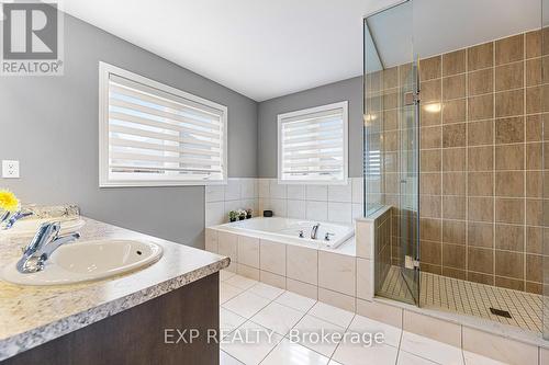 41 Dowling Road, New Tecumseth, ON - Indoor Photo Showing Bathroom