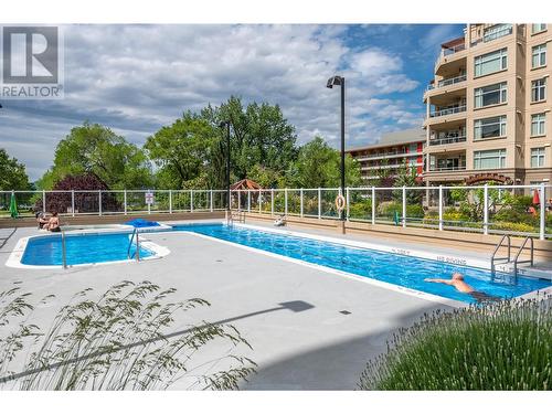 100 Lakeshore Drive Unit# 415, Penticton, BC - Outdoor With In Ground Pool