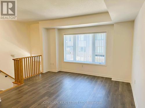 805 - 1525 Kingston Road, Pickering, ON - Indoor Photo Showing Other Room