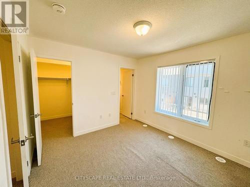 805 - 1525 Kingston Road, Pickering, ON - Indoor Photo Showing Other Room