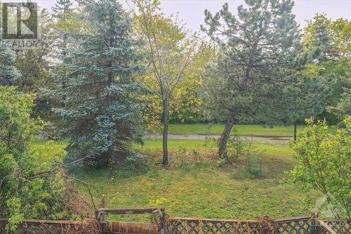 120 Hunters Glen Crescent, Ottawa, ON - Outdoor With View