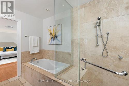 244 Colchester Drive, Oakville, ON - Indoor Photo Showing Bathroom