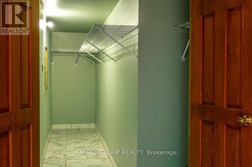 2 - 36 Oakridge Avenue, St. Catharines, ON - Indoor Photo Showing Other Room