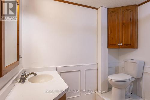 2 - 36 Oakridge Avenue, St. Catharines, ON - Indoor Photo Showing Bathroom