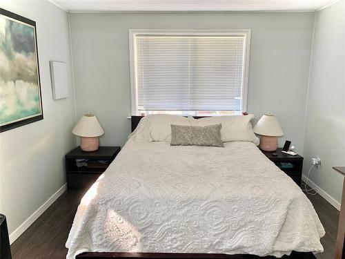 3083 Harwood Road, Lake Country, BC - Indoor Photo Showing Bedroom