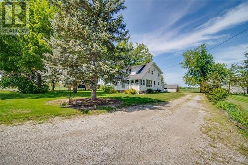 289 Road 11 (East 11Th Concession Rd) East, Kingsville, ON - Outdoor