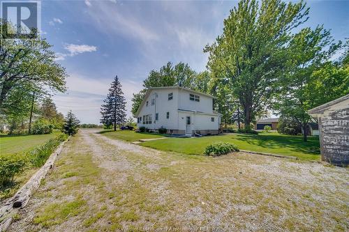 289 Road 11 (East 11Th Concession Rd) East, Kingsville, ON - Outdoor