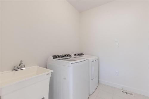 71 Beachwalk Crescent, Fort Erie, ON - Indoor Photo Showing Laundry Room