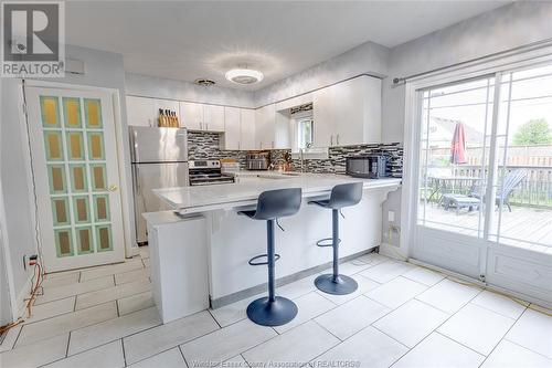 2361 Fraser Avenue, Windsor, ON - Indoor Photo Showing Kitchen