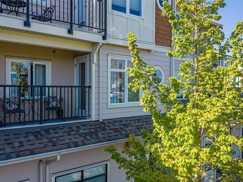 209-7088 West Saanich Rd, Central Saanich, BC - Outdoor With Balcony