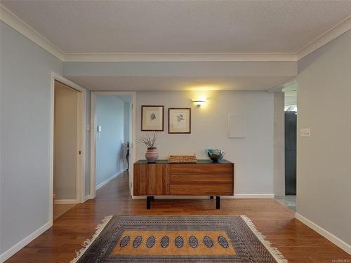 102-630 Montreal St, Victoria, BC - Indoor Photo Showing Other Room
