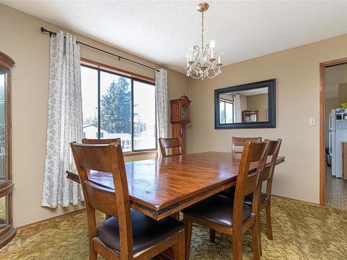 1654 Tasco Close, Saanich, BC - Indoor Photo Showing Dining Room