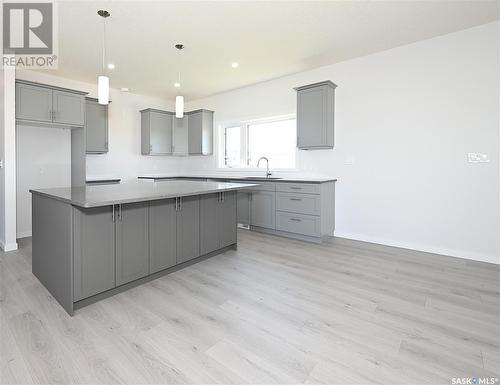 9 2330 Morsky Drive, Estevan, SK - Indoor Photo Showing Kitchen